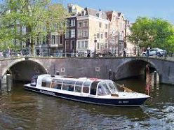 de rondvaartboot